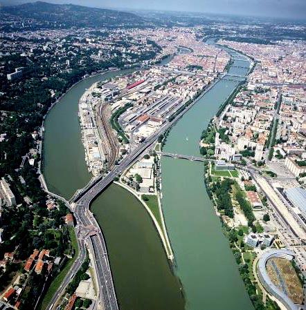 decouverte_au_fil_des_quartiers_z_d1050010 decouverte_au_fil_des_quartiers_z_d1050010